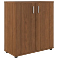 Офисный шкаф низкий закрытый
