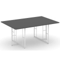 Стол для переговоров на металлических опорах
