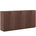 Офисный шкаф средний закрытый 